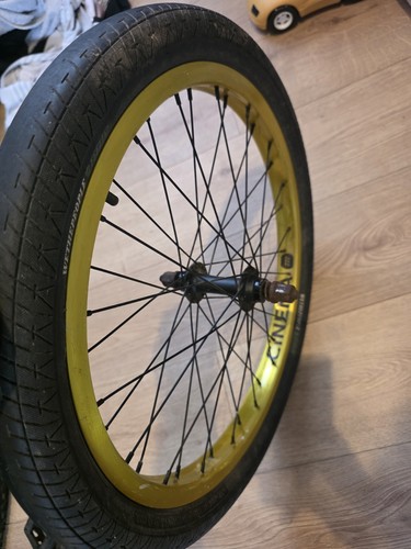 Cinema bmx front wheel - front,