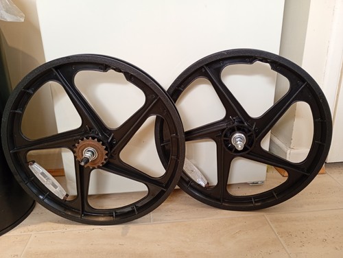 Bmx mag wheels tyres black - wheels,